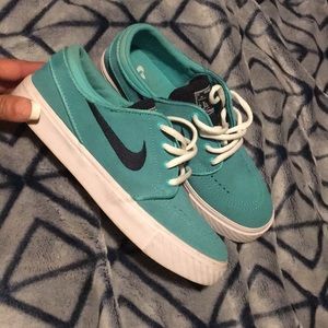 HTF Stefan Janoski’s (teal) Nike SB Shoe